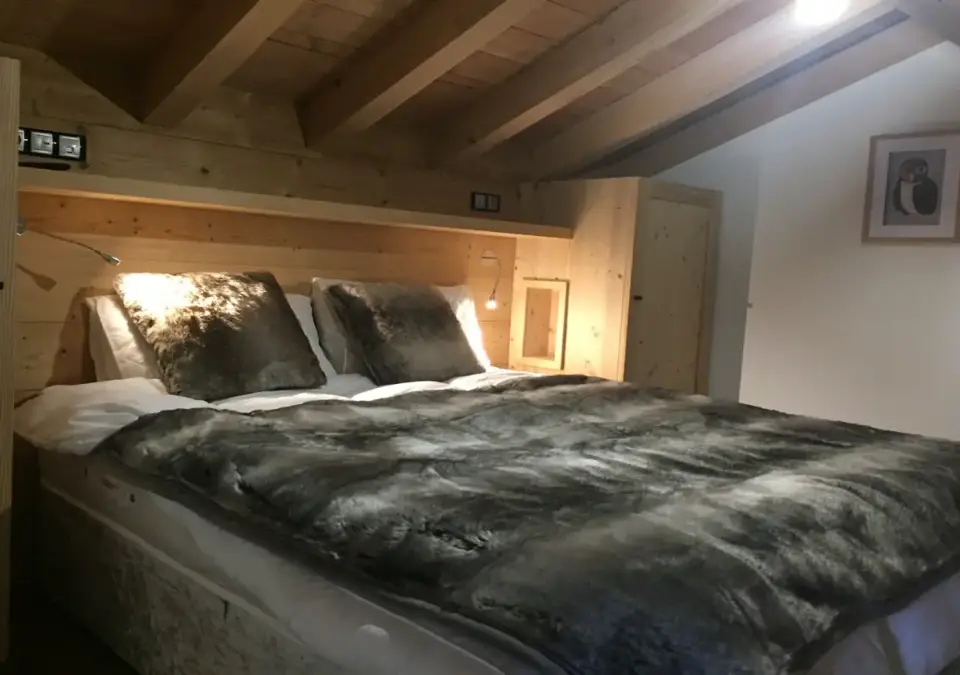Tawny apt-Caseblanche-St Martin (3).webp