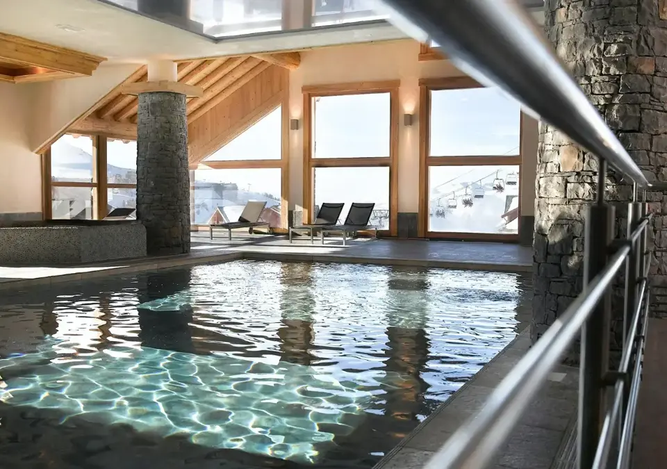 Les Granges du Soleil-La Plagne-Indoor pool (1).webp