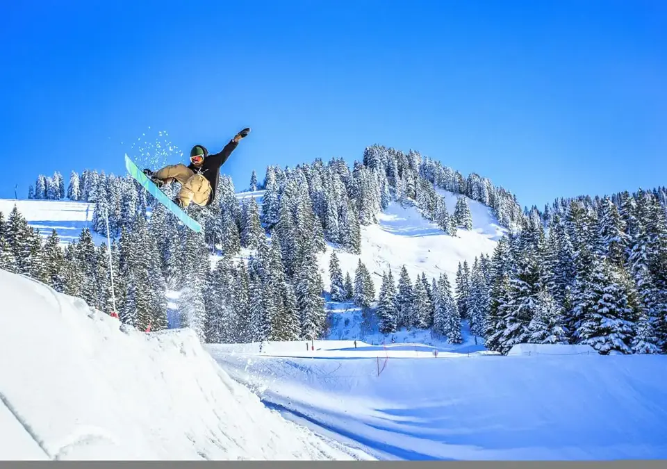 Chatel snowboard-9603.webp