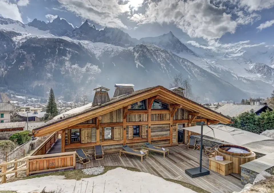 Chalet Alaska-Chamonix (Adam Johnston) (7).webp