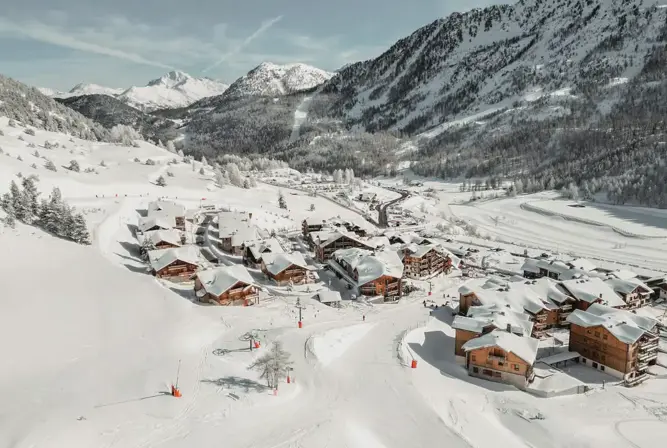 Hameau des Airelles-Montgenevre (©TimArnold) (1).webp