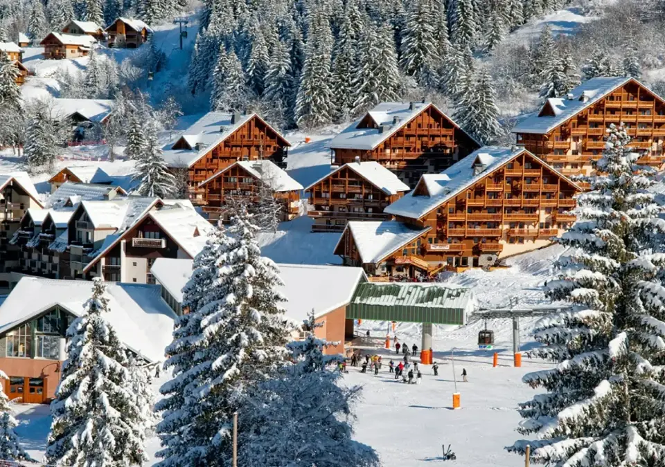 Oz 3300 ski resort (3).webp
