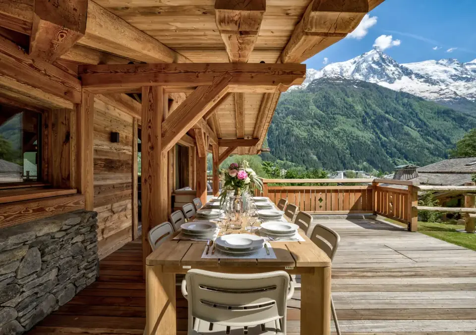 SUMMER-Chalet Azurite-Chamonix.webp