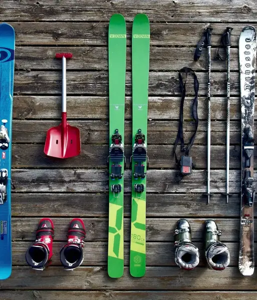 HEADER-Valloire skis-2000px.webp