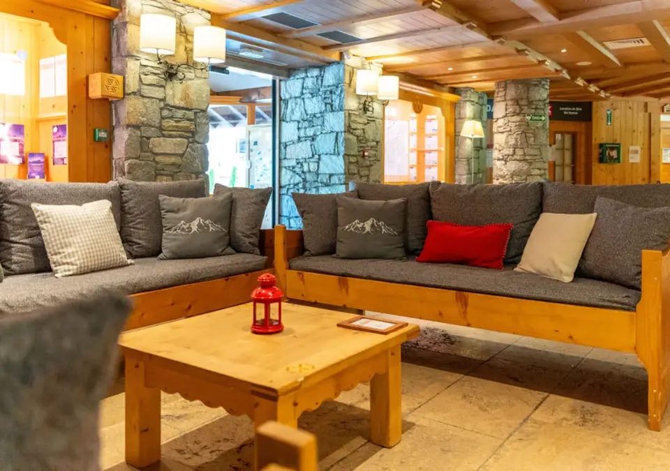 Les Alpages de Val Cenis-Reception  (©AMBREPORTAZ) (2).webp