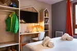 Basecamp Lodge-Bourg St Maurice-Typical Cordee room (ManuReyboz) (2).webp
