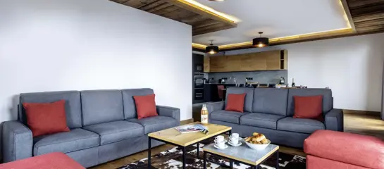 Apartment 3: 3 bedroom + alcove apartment sleeping 10 (c.107m2): 