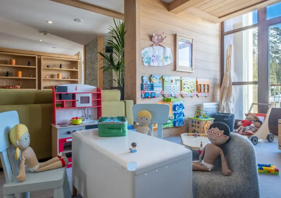 Helios, Flaine-Kids area.webp