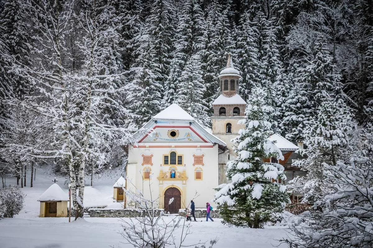 Les Contamines ski resort (1).webp