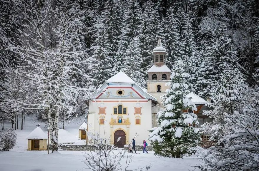 Les Contamines ski resort (1).webp
