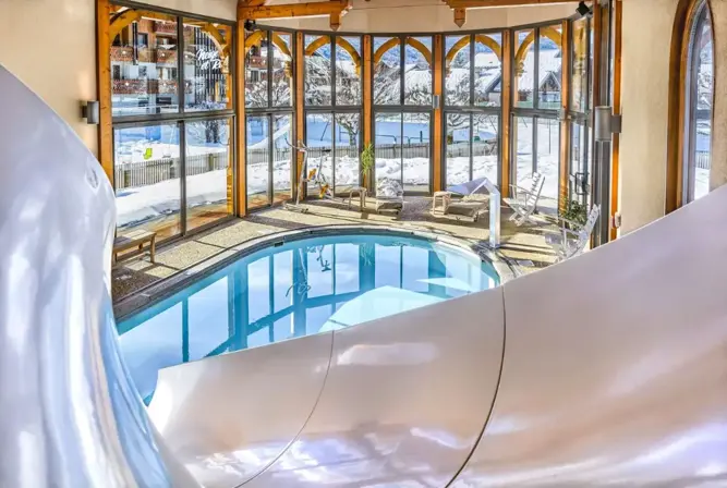 Neige et Roc-Samoens-Indoor pool (2).webp