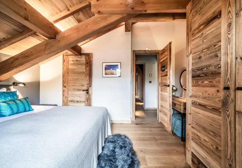 Chalet Kerasia, Morzine (self catered chalet) - Bedroom