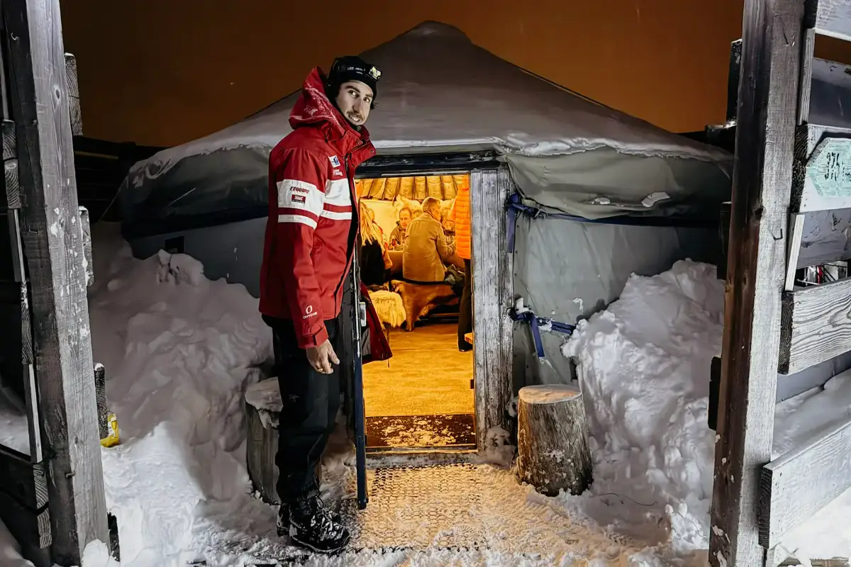 Tignes-Tarentaise-ESF evening in yurt.webp