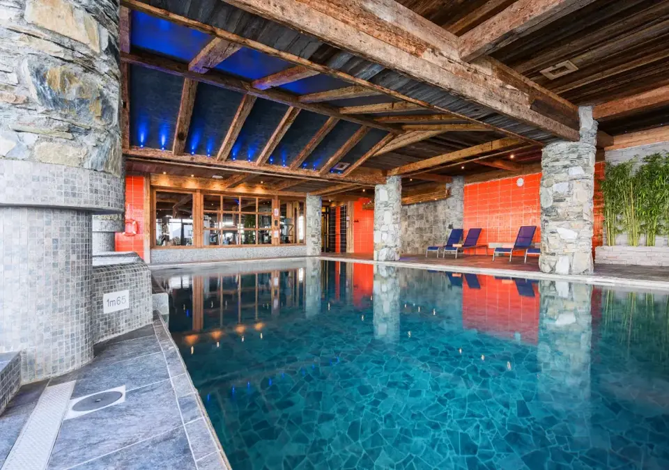 Le Nevada-Tignes Val Claret-Indoor pool (3).webp