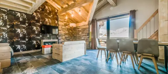Cap Neige 33 – 1 bedroom 2 mezzanines sleeping 6 (c.50m2):