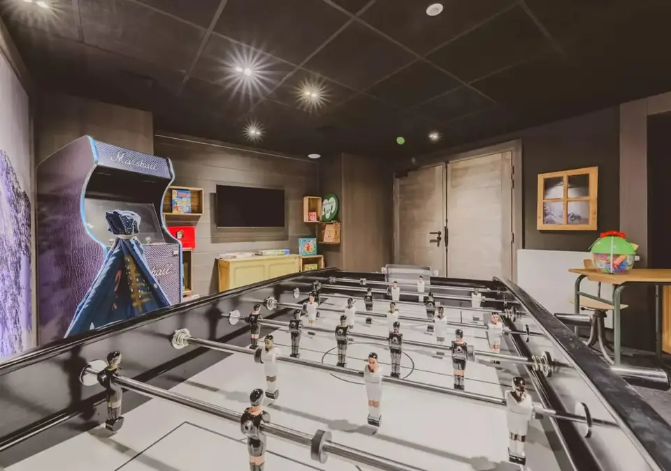 Le Quartz-Peisey Vallandry-Games room (2).webp