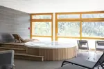 Edelweiss-Vaujany-Hot tub.webp