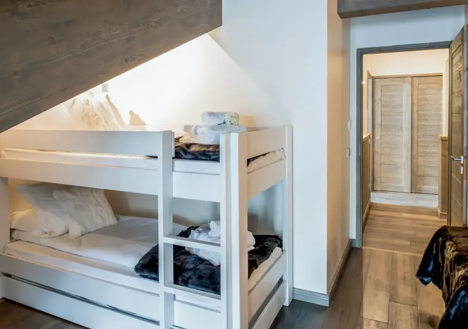 D10-Courchevel-Mammoth Lodge (6).webp