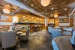 Hotel Le Petit Dru-Morzine-Bar restaurant (4).webp