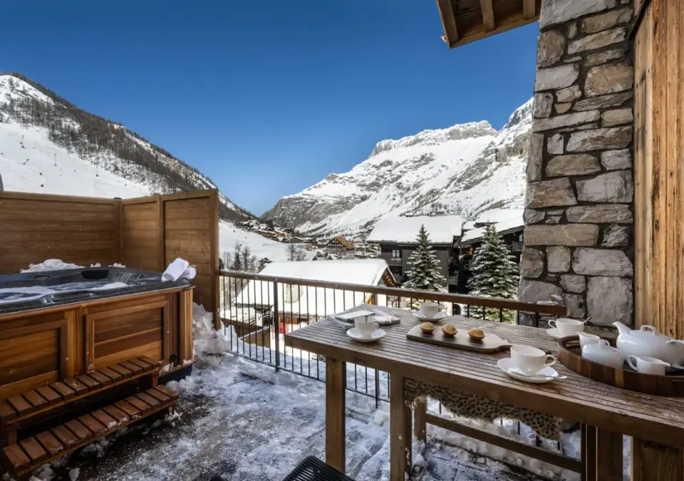Silverstone_Chalet 6 (P.Gal) (10).webp