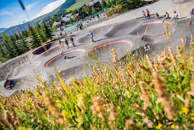 Alpe d'Huez pump track.webp