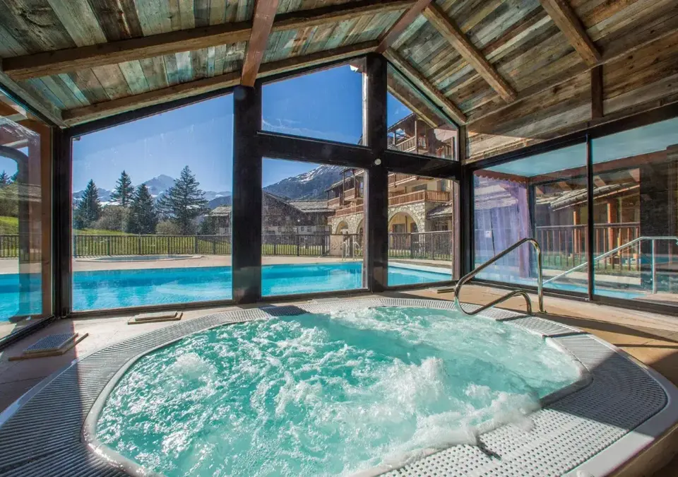 Les Alpages de Val Cenis-Val Cenis-Hot tub.webp