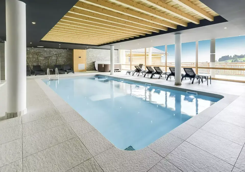 Les Fermes du Mont Blanc-Combloux-Indoor pool.webp