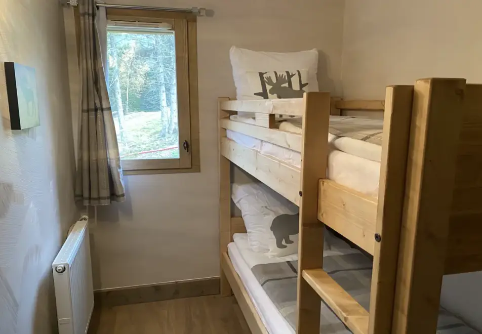 Les Granges des 7 Laux, Les 7 Laux (self catered apartments) - E203