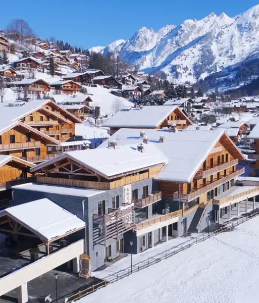 Mendi Alde, La Clusaz (self catered apartments) - Exterior shot