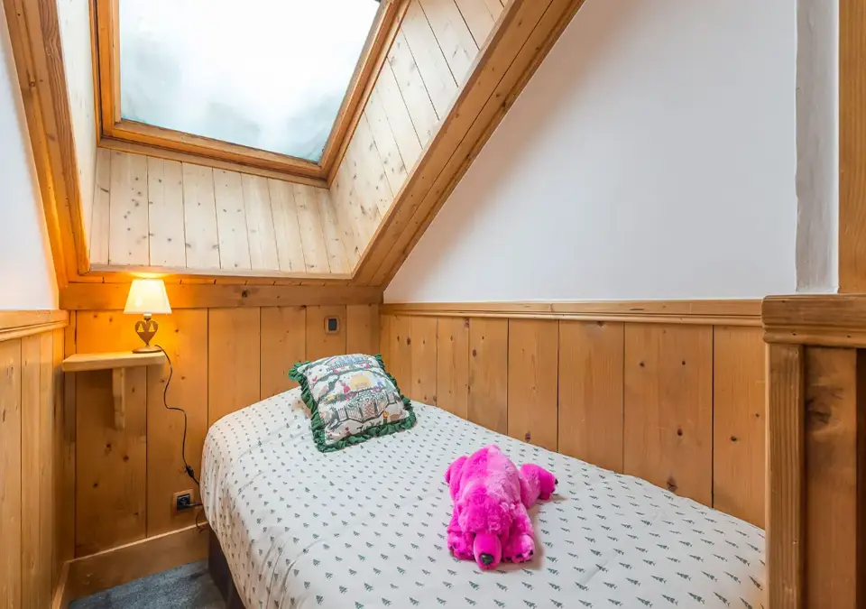 Eterlou-Meribel-chambre_triple_tradition (2).webp