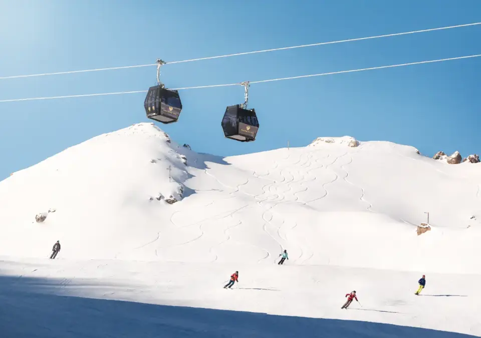 Serre Chevalier gondola (1).webp