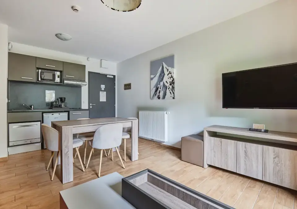 Isatis-Chamonix-Typical apartment (5).webp