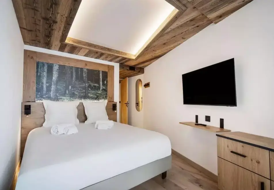 Quartz, Tignes Val Claret (self catered apartments) - Apartment 203 + 303 + 403 +503