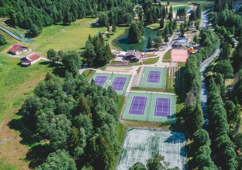 Les Contamines-Outdoor leisure area (2).webp