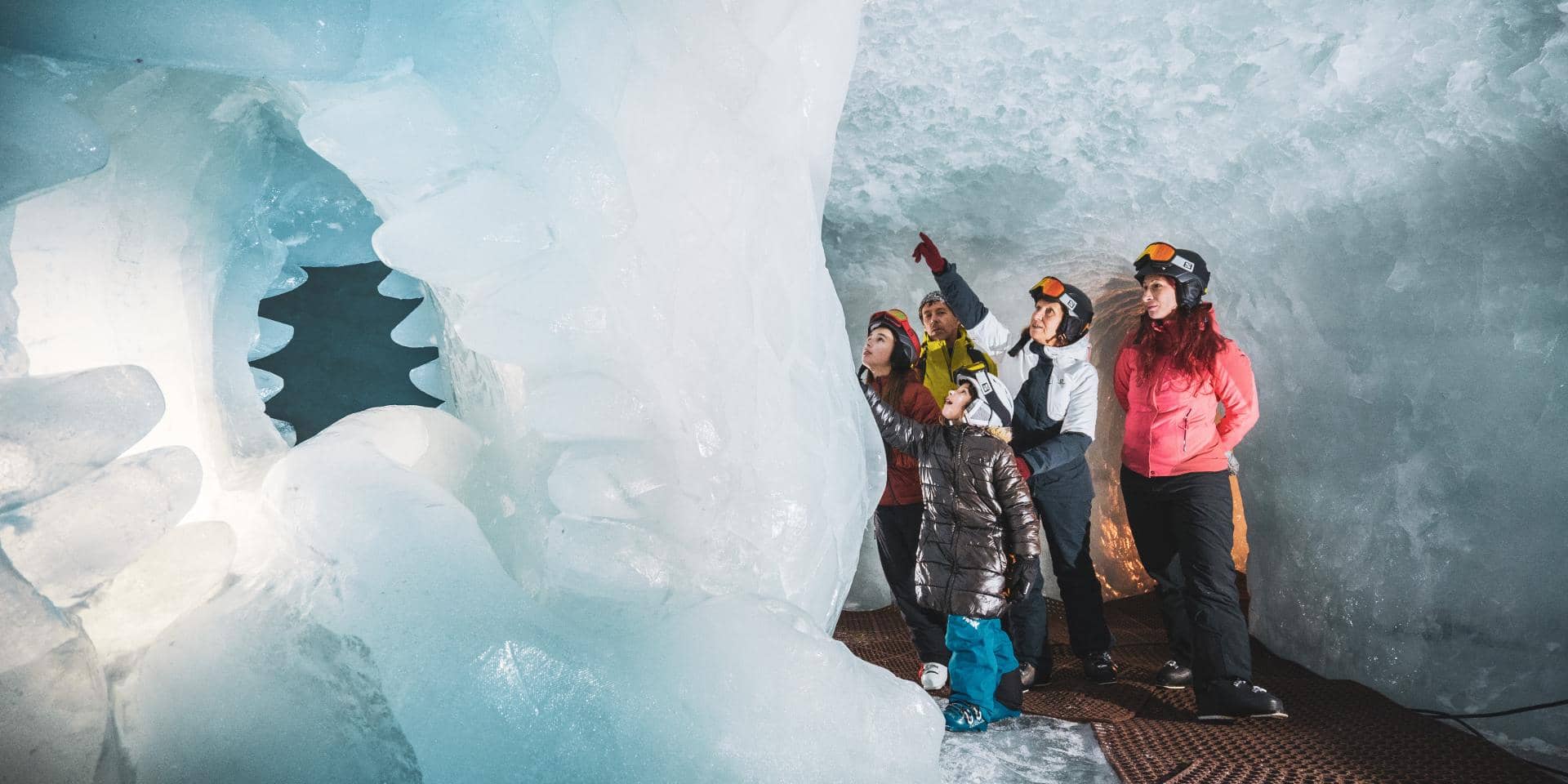 Ice caves in Les 2 Alpes