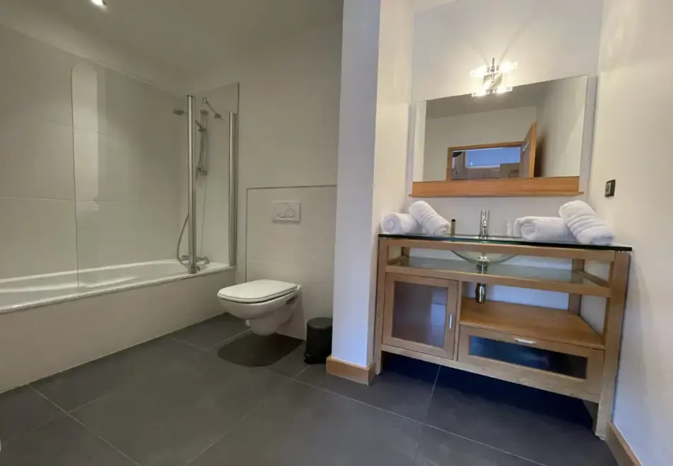 Rose, Samoens (self catered apartments) - Apartment Rose 4