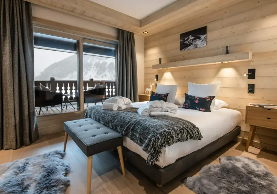 Kula-Courchevel-Manali Lodge (5).webp