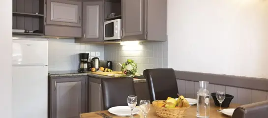 2 bedroom apartment sleeping 4 (c.48m2):