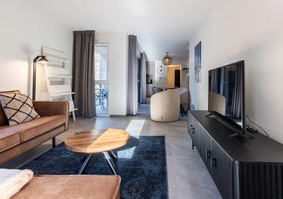 Meri-Bellcombe-Brides les Bains-Typical 2 bed 8 (3).webp