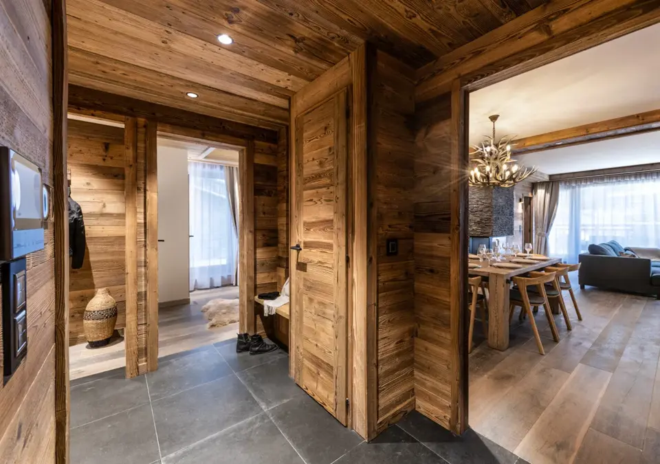 1-Alaska Lodge-Val d'Isere (4).webp