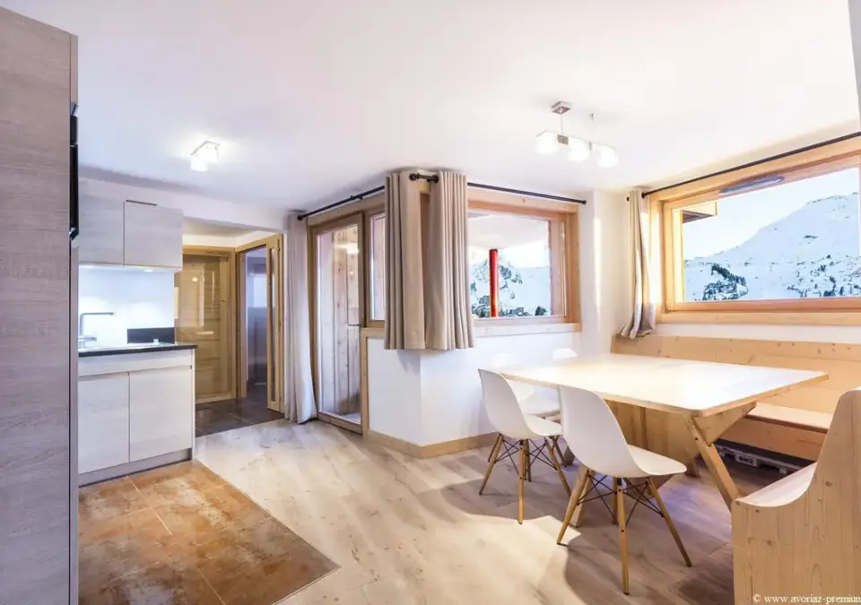 Kouria-Avoriaz-3 bed 6 premium (1).webp
