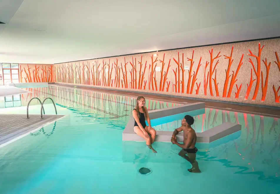 Pralognan-la-Vanoise - Le Cristal swimming pool (©Damien Largeron)