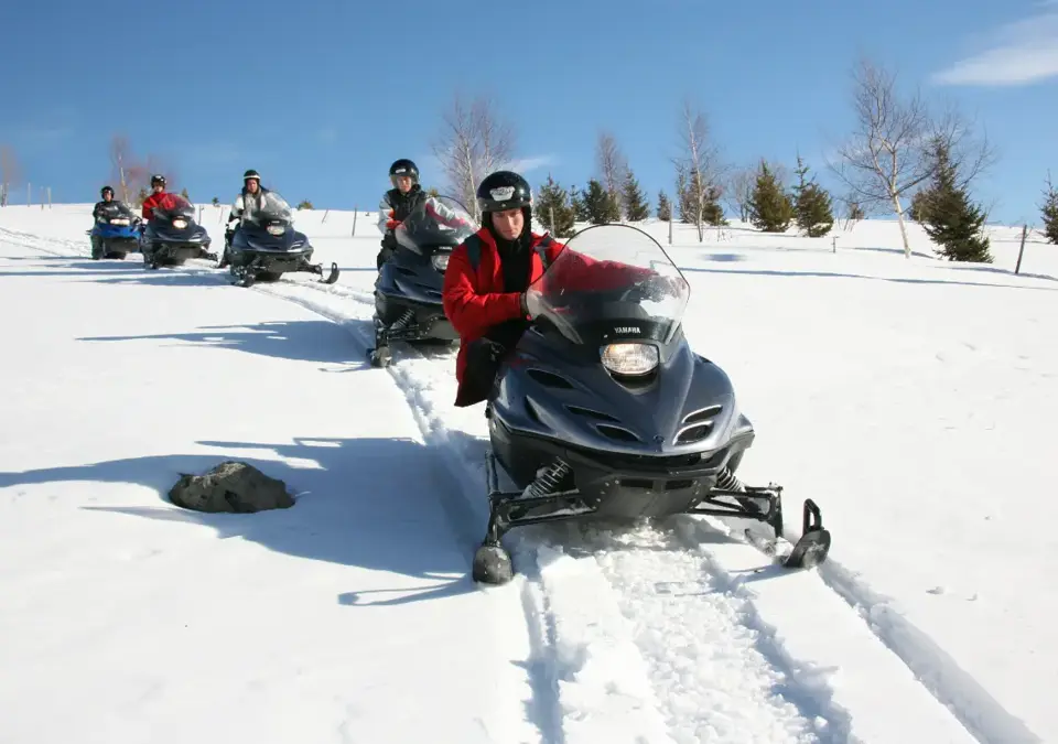 La Toussuire snowmobiling (©clic-clac).webp