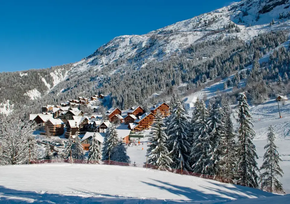 Oz 3300 ski resort (4).webp