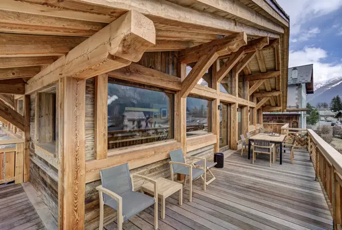 Chalet Alaska-Chamonix (Adam Johnston) (8).webp