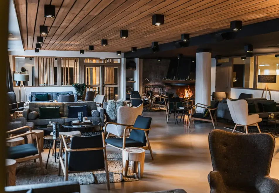 Grand Hotel, Serre Chevalier (hotel) - Bar at Grand Hotel