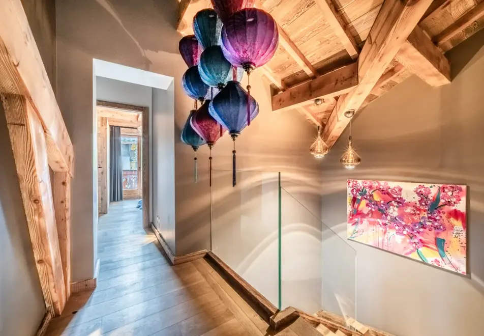 Chalet Kerasia, Morzine (self catered chalet) - Hallway