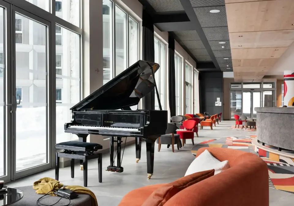 Alhena-Flaine-Reception lounge (©Studio-Bergoend) (3).webp