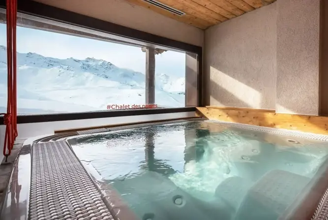Hermine-Val Thorens-Hot tub (M_Reyboz) (2).webp