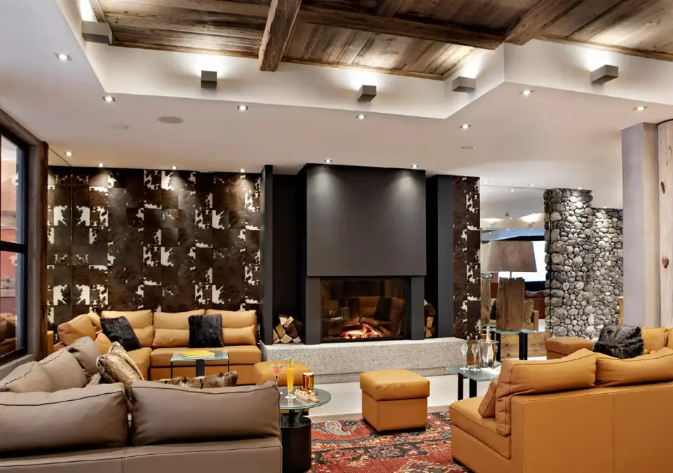 Alexane-Samoens-Reception lounge.webp